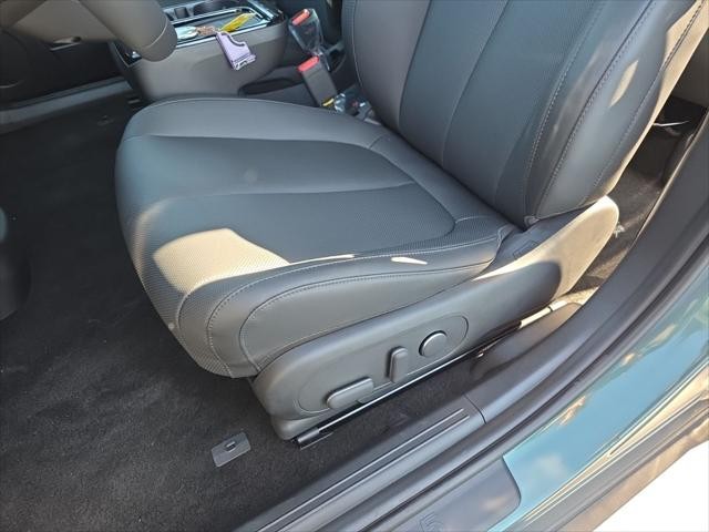 Hyundai IONIQ 5 Vehicle Full-screen Gallery Image 25