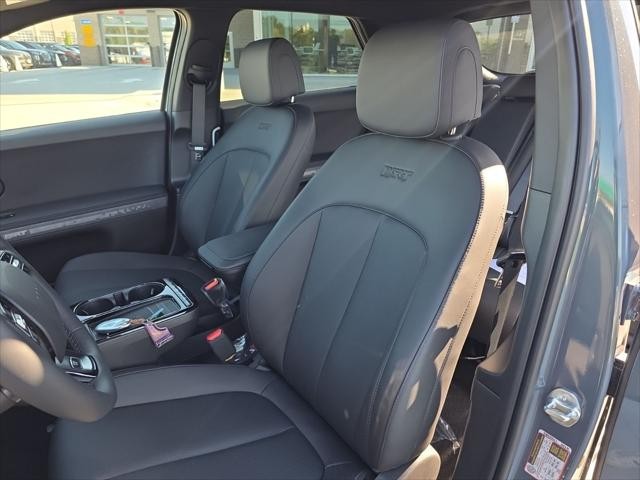 Hyundai IONIQ 5 Vehicle Full-screen Gallery Image 26