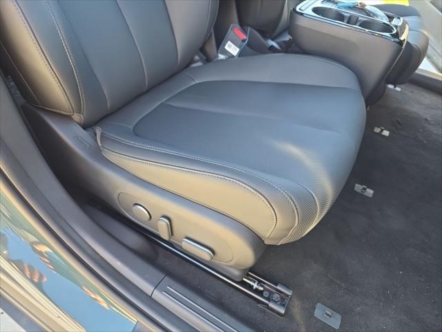 Hyundai IONIQ 5 Vehicle Full-screen Gallery Image 30