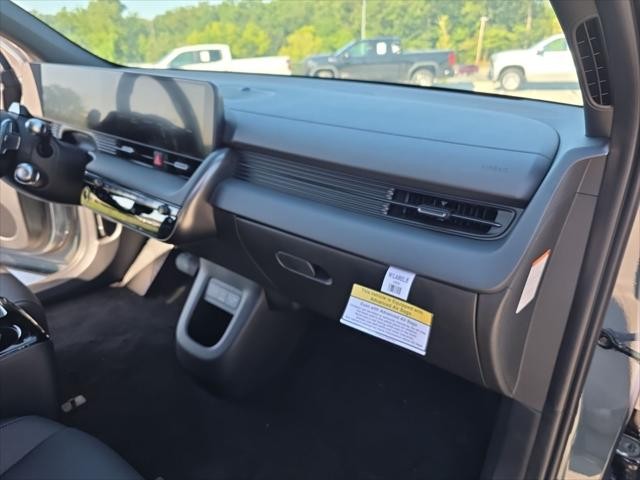 Hyundai IONIQ 5 Vehicle Full-screen Gallery Image 31