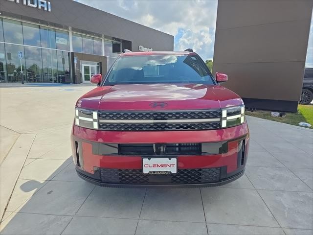 Hyundai Santa Fe Hybrid Vehicle Full-screen Gallery Image 2