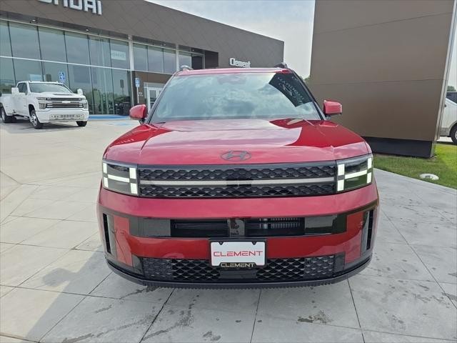 Hyundai Santa Fe Hybrid Vehicle Full-screen Gallery Image 2