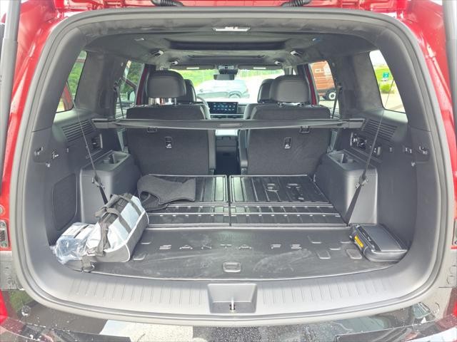 Hyundai Santa Fe Hybrid Vehicle Full-screen Gallery Image 31