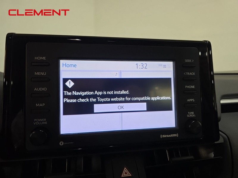Toyota RAV4 Vehicle Image 16