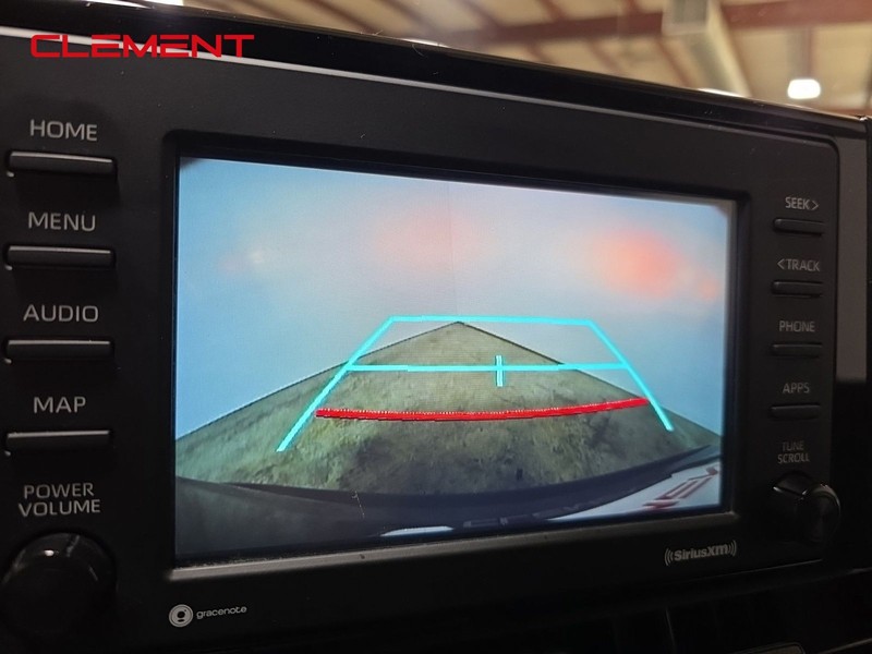 Toyota RAV4 Vehicle Image 17