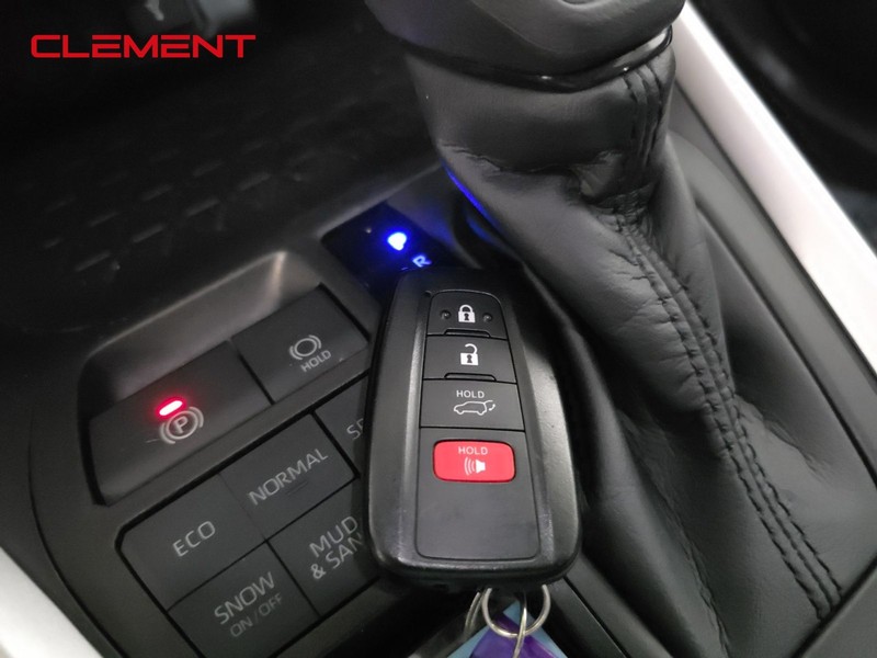Toyota RAV4 Vehicle Image 20
