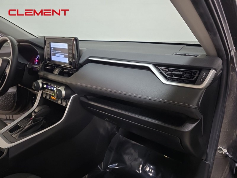 Toyota RAV4 Vehicle Image 31