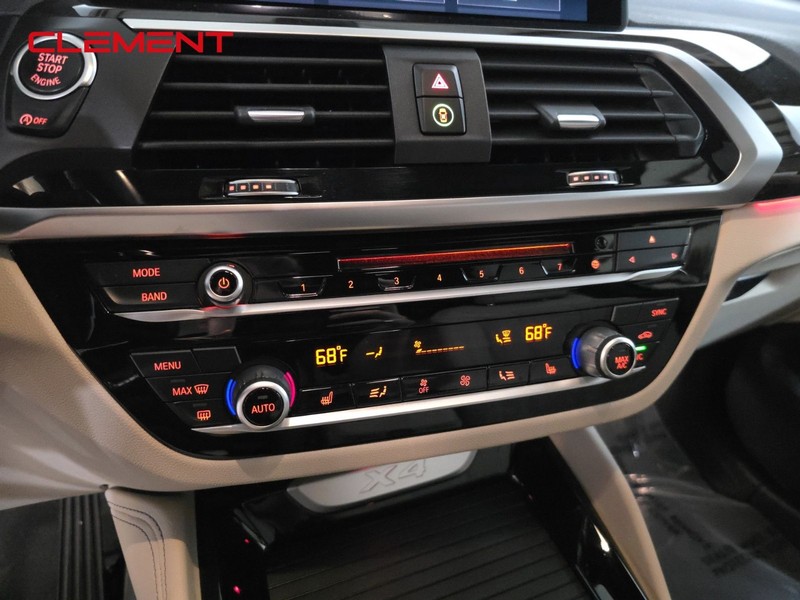 BMW X4 Vehicle Image 18