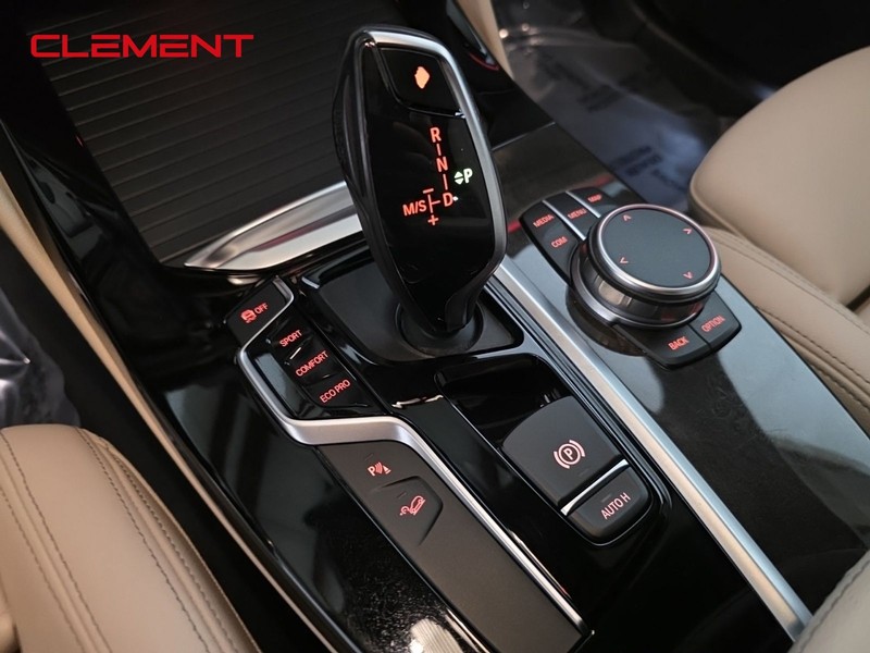 BMW X4 Vehicle Image 20