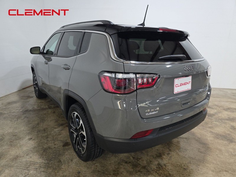Jeep Compass Vehicle Image 08