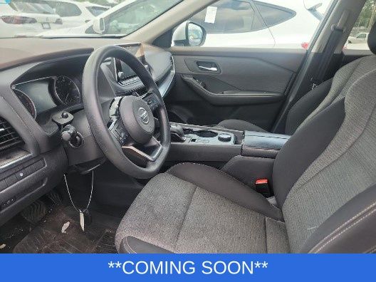 Nissan Rogue Vehicle Image 03