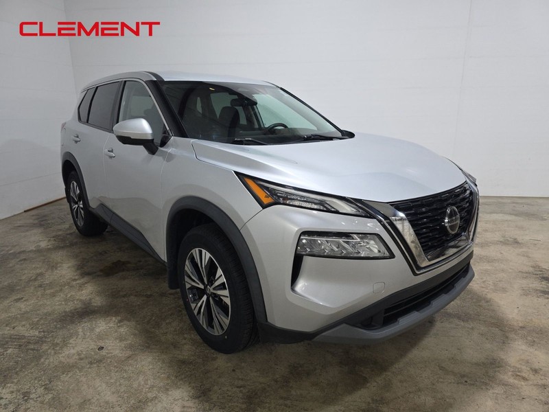 Nissan Rogue Vehicle Image 03