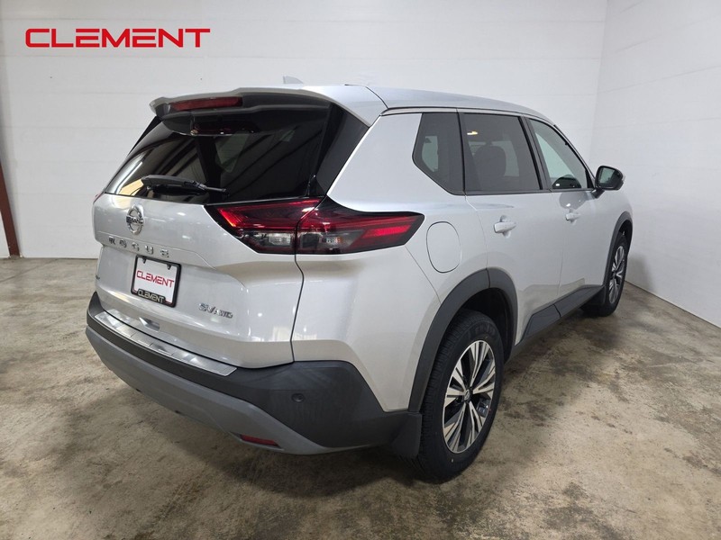 Nissan Rogue Vehicle Image 06