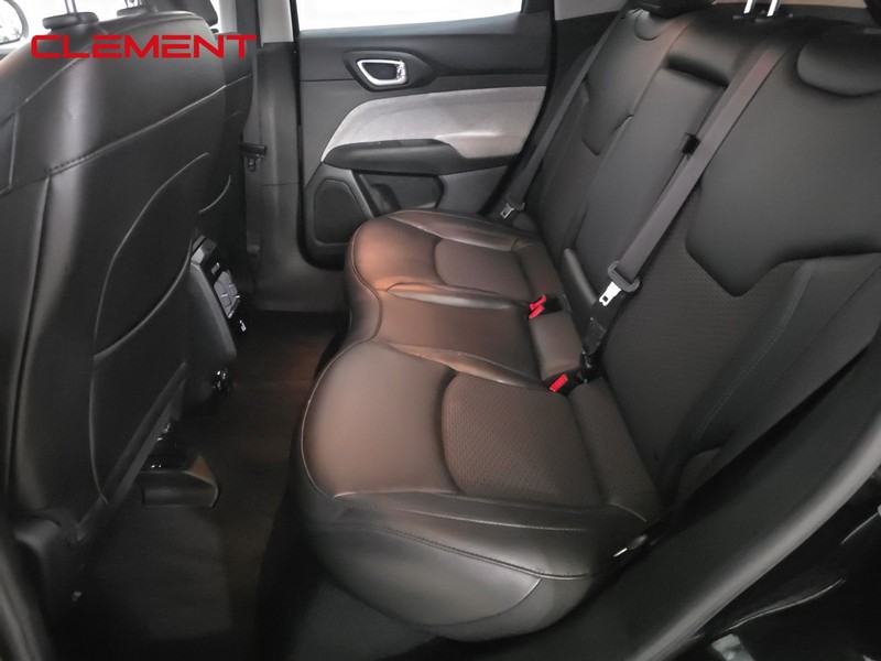 Jeep Compass Vehicle Image 27