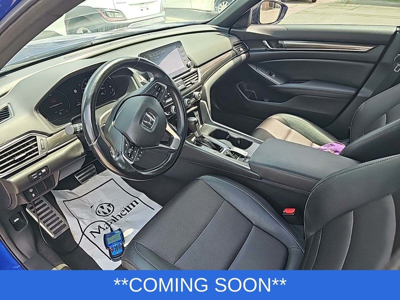 Honda Accord Sedan Vehicle Image 03