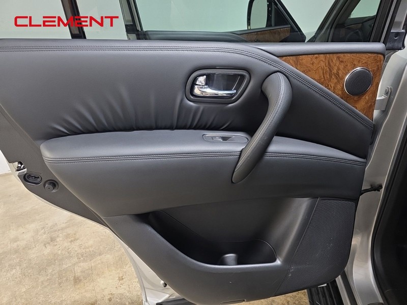 Nissan Armada Vehicle Image 27