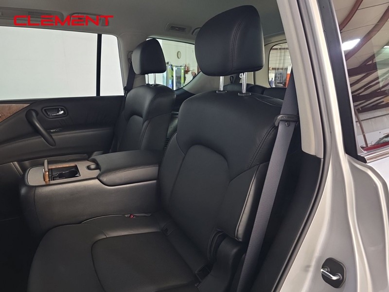Nissan Armada Vehicle Image 29