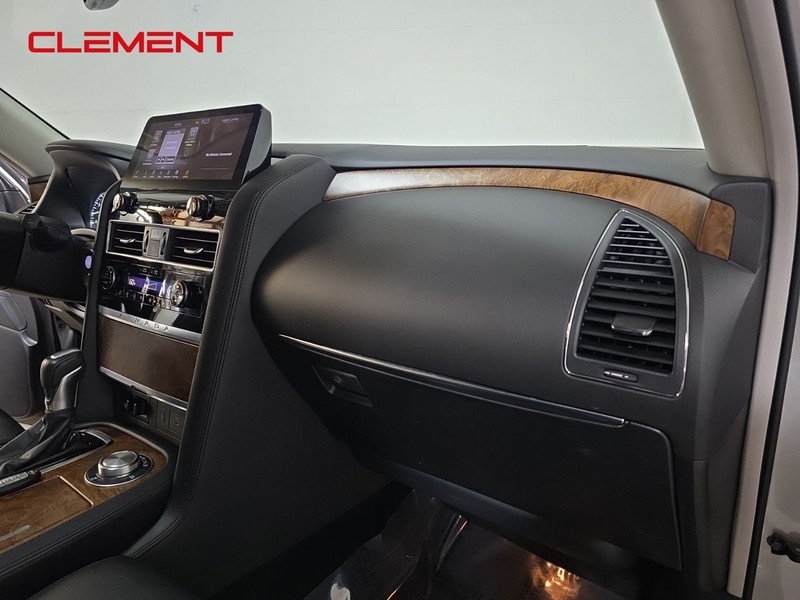 Nissan Armada Vehicle Image 32