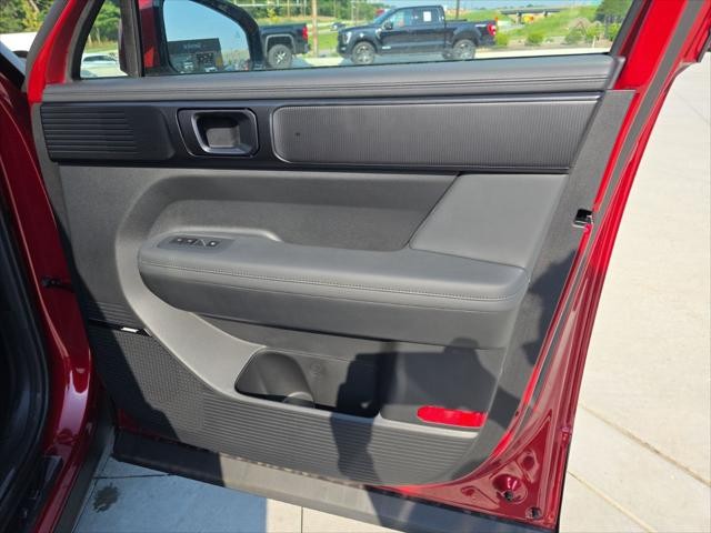 Hyundai Santa Fe Hybrid Vehicle Full-screen Gallery Image 37