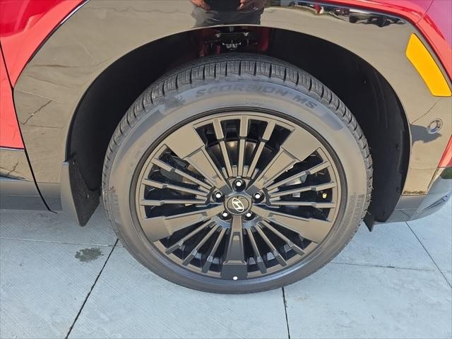 Hyundai Santa Fe Hybrid Vehicle Full-screen Gallery Image 38