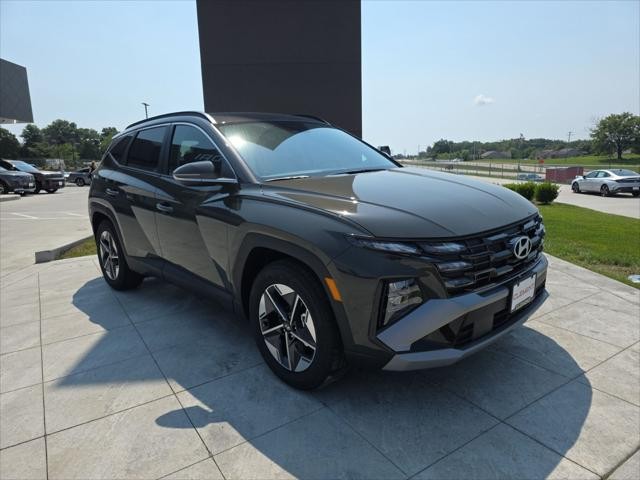 Hyundai Tucson Vehicle Full-screen Gallery Image 3