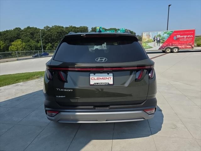 Hyundai Tucson Vehicle Full-screen Gallery Image 7