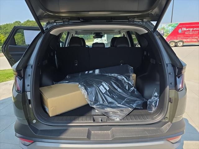 Hyundai Tucson Vehicle Full-screen Gallery Image 9