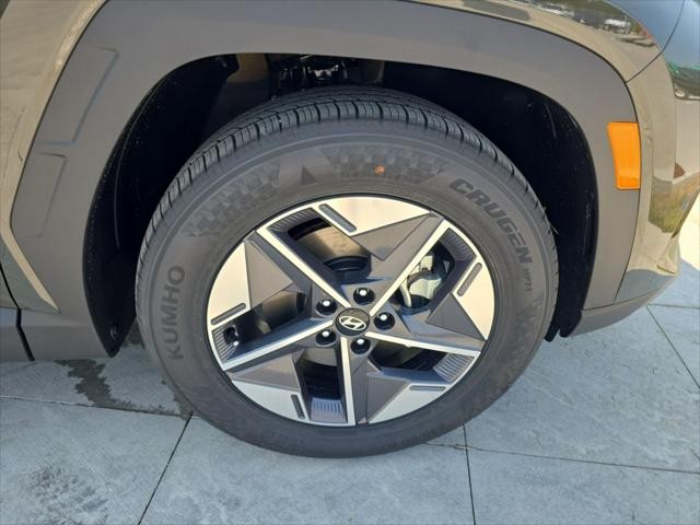 Hyundai Tucson Vehicle Full-screen Gallery Image 34