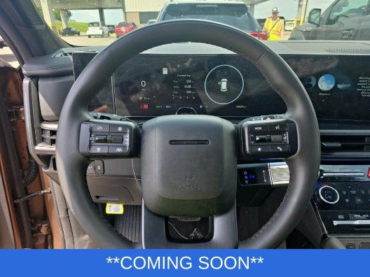 Hyundai Santa Fe Hybrid Vehicle Image 03