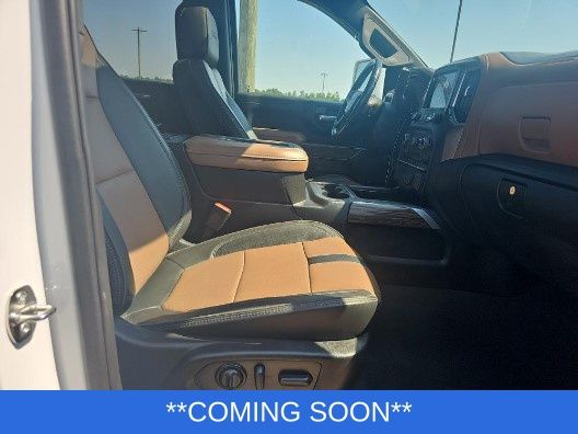 Chevrolet Silverado 3500HD Vehicle Image 04