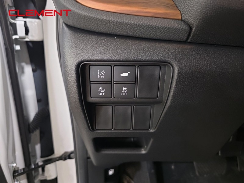 Honda CR-V Hybrid Vehicle Image 10