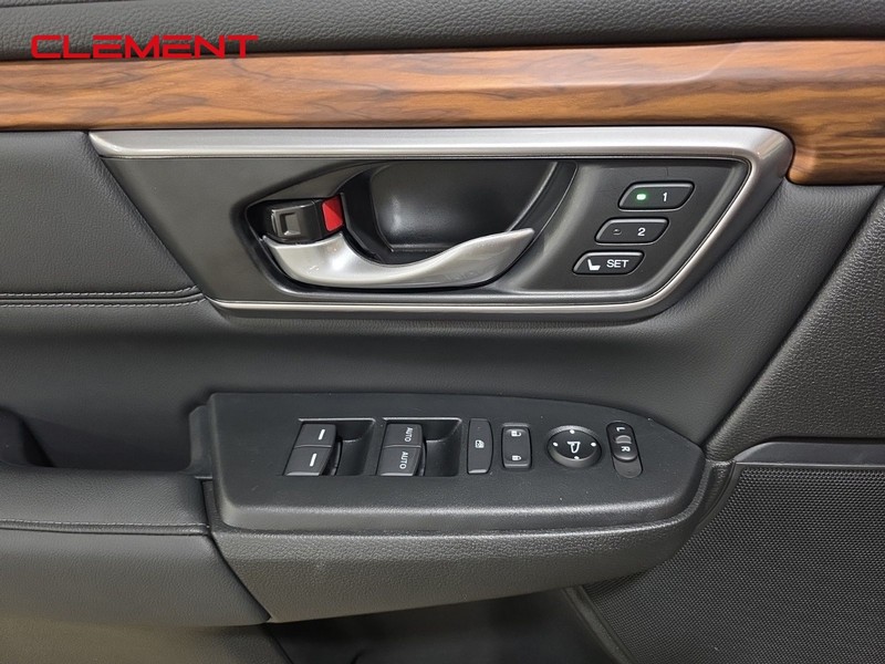 Honda CR-V Hybrid Vehicle Image 20