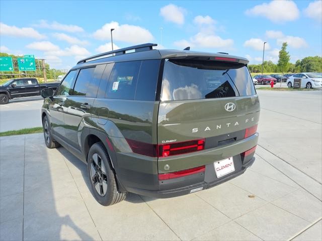 Hyundai Santa Fe Hybrid Vehicle Full-screen Gallery Image 8