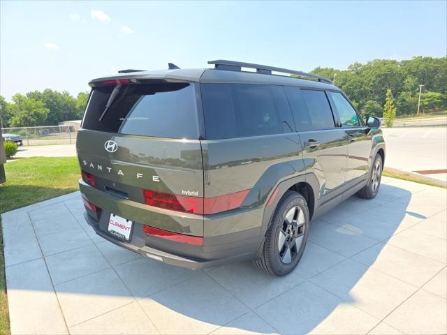 Hyundai Santa Fe Hybrid Vehicle Full-screen Gallery Image 6