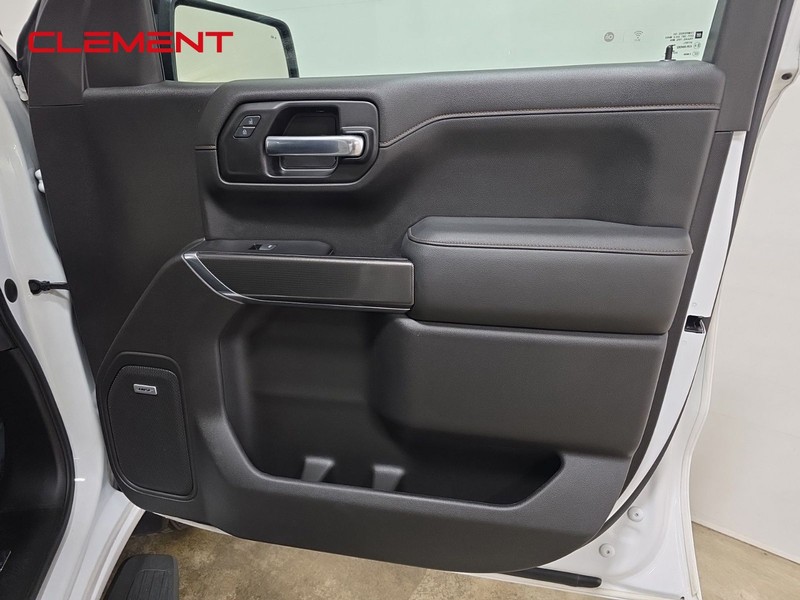 GMC Sierra 1500 Vehicle Image 36