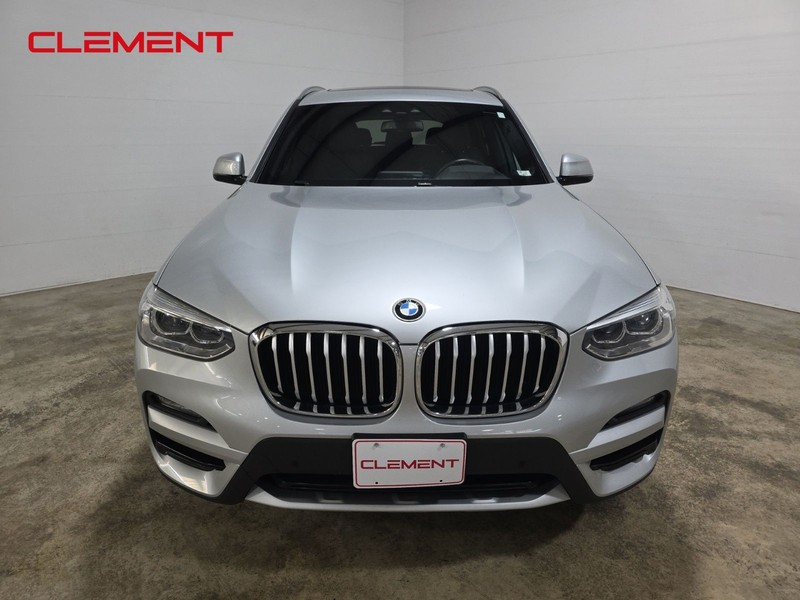 BMW X3 Vehicle Image 02