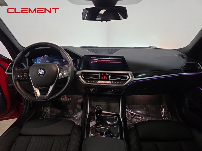 BMW 3 Series Vehicle Image 09