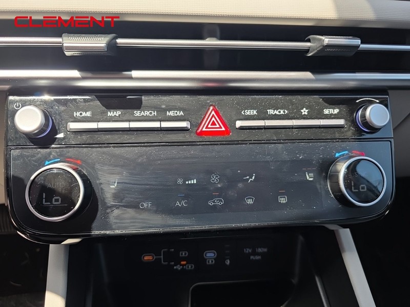 Hyundai Tucson Vehicle Image 18