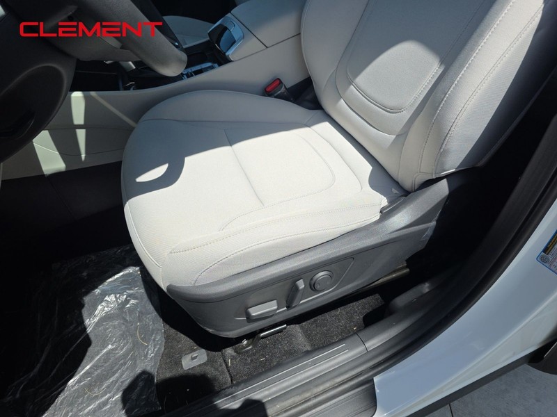Hyundai Tucson Vehicle Image 23