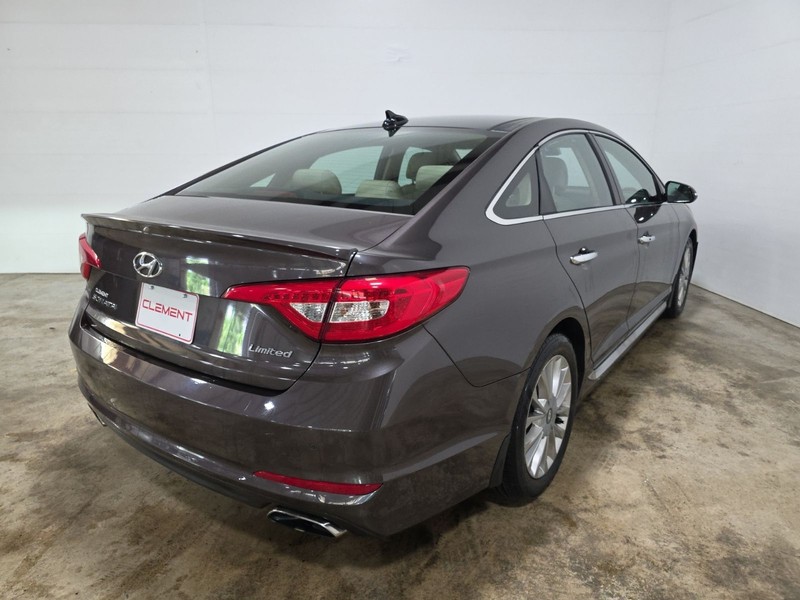 Hyundai Sonata Vehicle Image 06