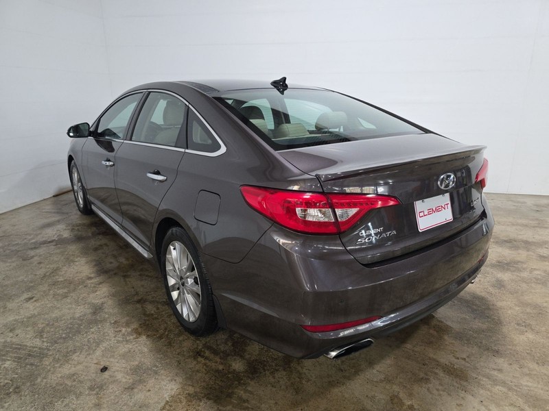 Hyundai Sonata Vehicle Image 08