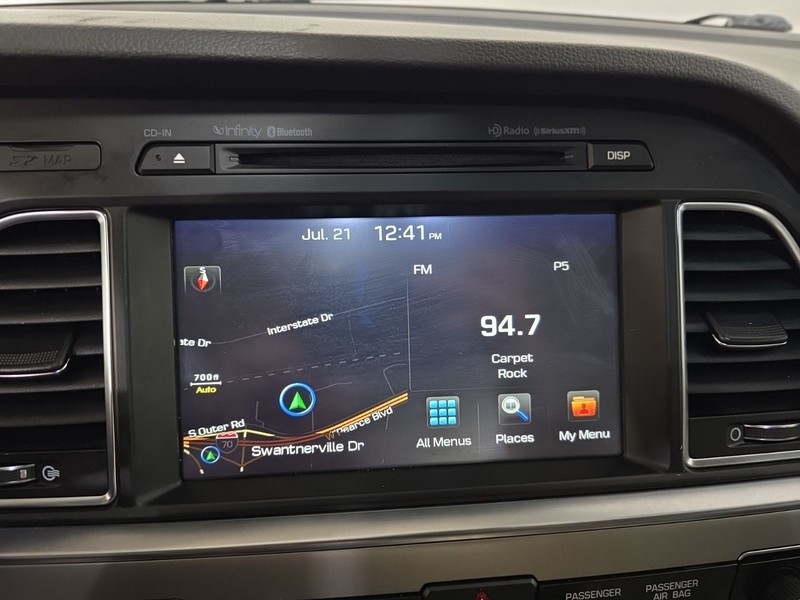 Hyundai Sonata Vehicle Image 15