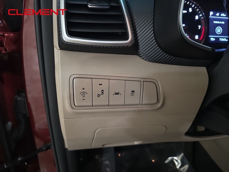 Hyundai Tucson Vehicle Image 10