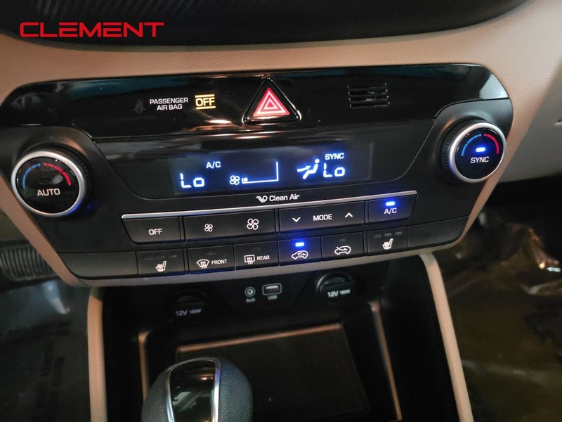 Hyundai Tucson Vehicle Image 17