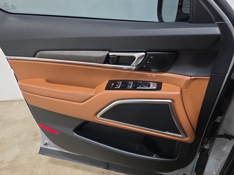 Kia Telluride Vehicle Image 23
