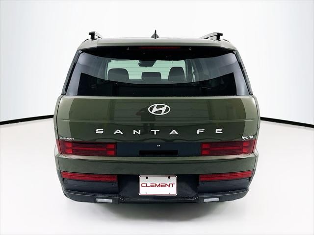 Hyundai Santa Fe Hybrid Vehicle Image 07