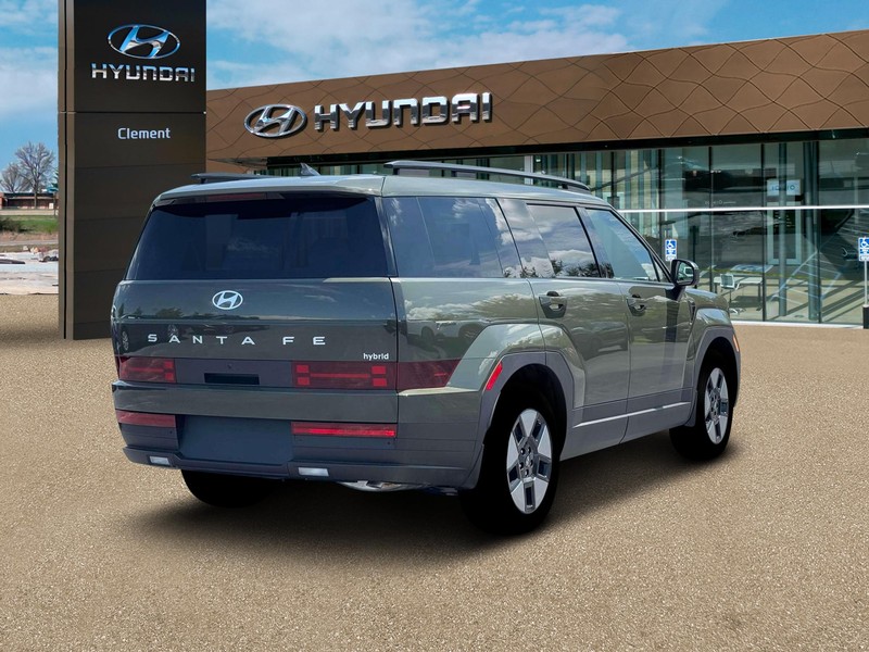 Hyundai Santa Fe Hybrid Vehicle Full-screen Gallery Image 7