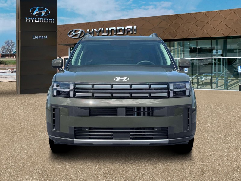 Hyundai Santa Fe Hybrid Vehicle Full-screen Gallery Image 12