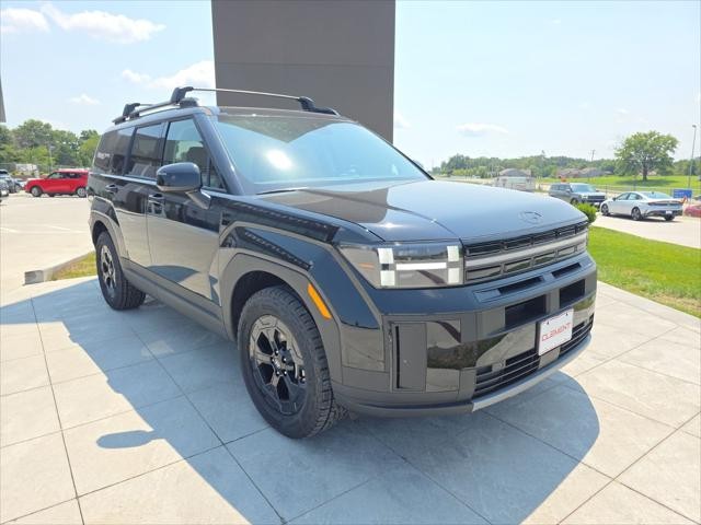 Hyundai Santa Fe Vehicle Full-screen Gallery Image 3