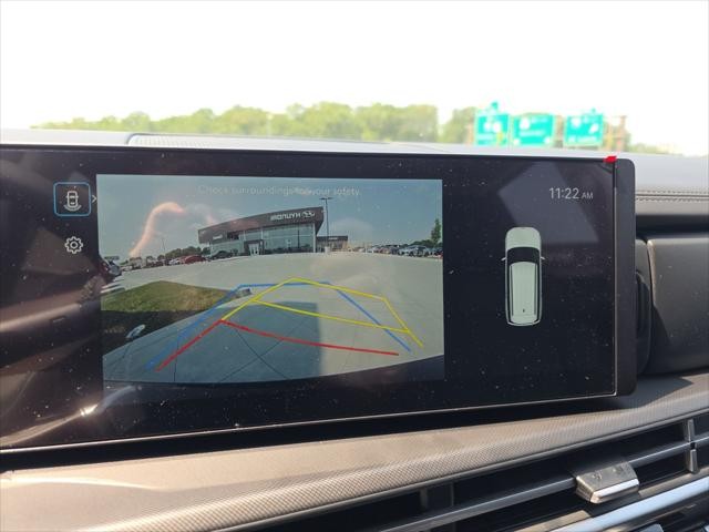 Hyundai Santa Fe Vehicle Full-screen Gallery Image 36